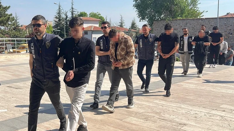 Beş ayda 10 milyar lira gelir: 28 ilde 'yasa dışı bahis' operasyonu