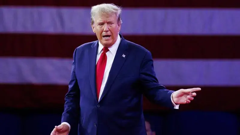 Trump: Rusya'ya yaptırımları içeren yasa tasarısına İran da dahil edilmeli