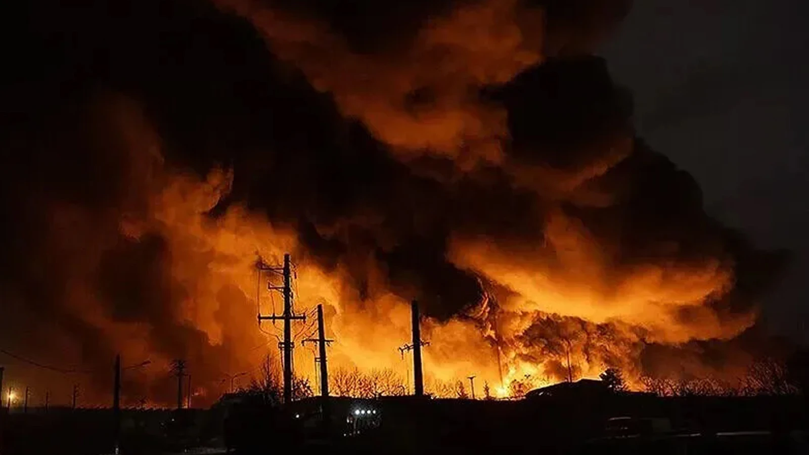 ABD, İran'a yeni saldırı dalgası başlattı: Birçok kentte peş peşe patlama sesleri