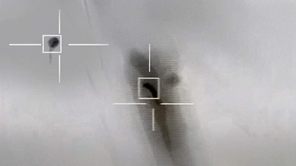 Pentagon'un gizli UFO dosyalarından tarihi skandal çıktı: 500 bin dolarlık füzelerle meğer çocukların balonunu vurmuşlar! | DÜNYA HABERLERİ