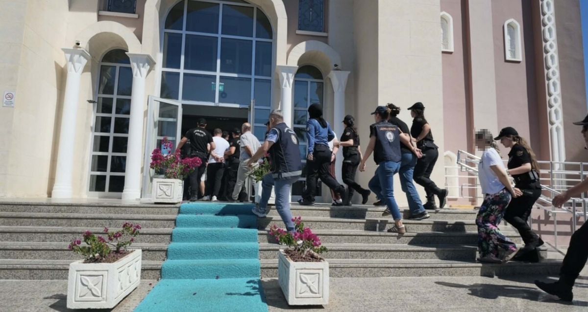 Muğla merkezli 4 ildeki göçmen kaçakçılığı operasyonunda 9 tutuklama