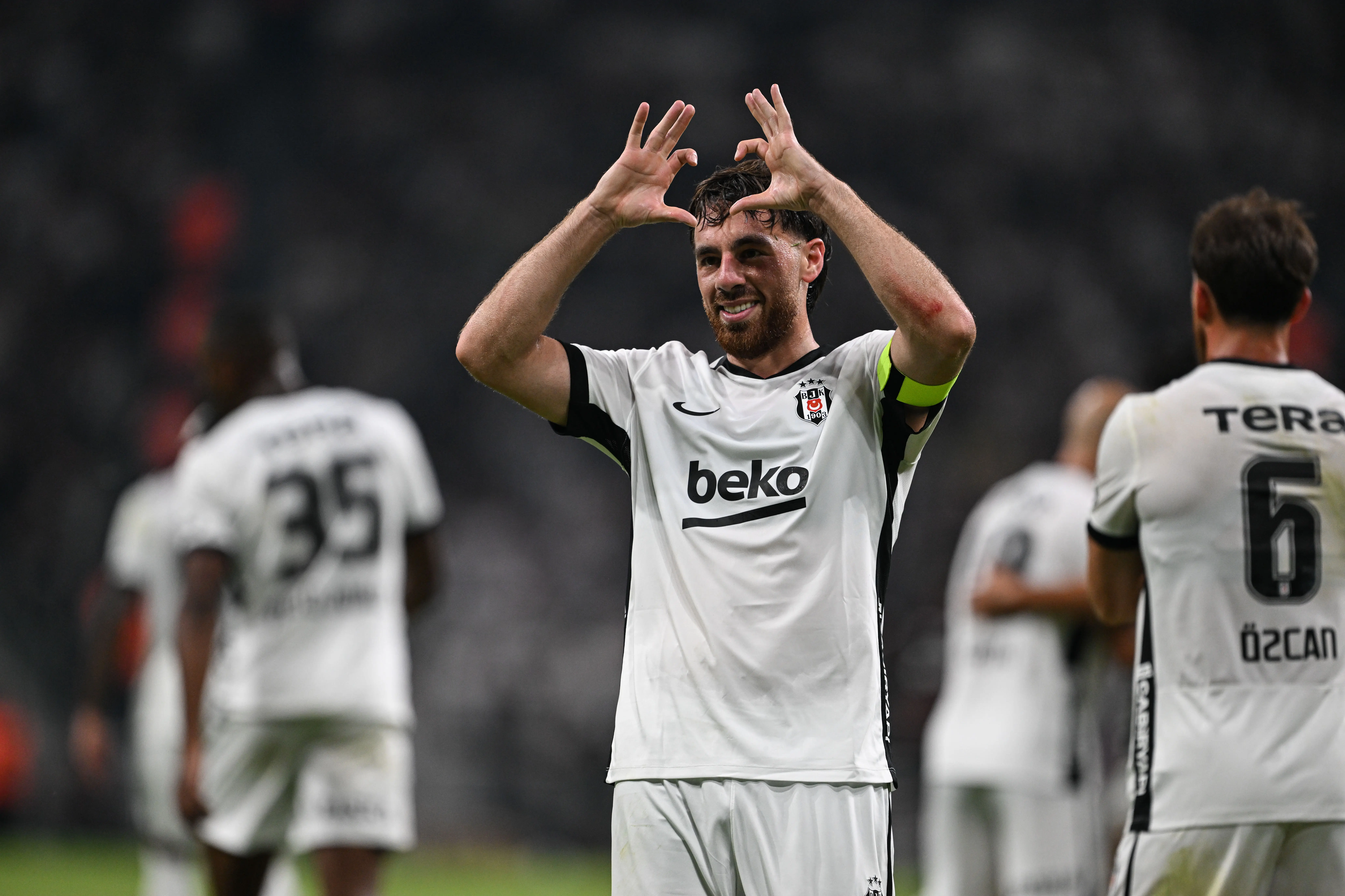 Orkun Kökçü sezona golle başladı!