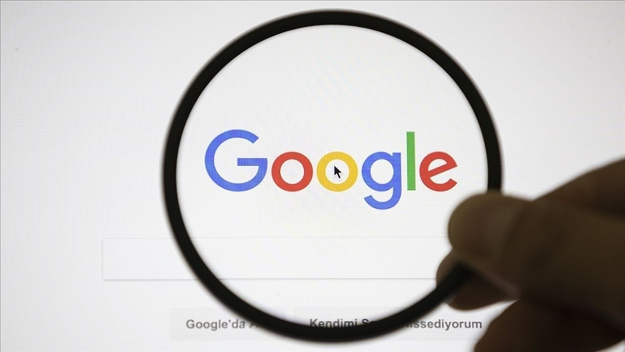 Google Play Store üçüncü taraf uygulama mağazalarına açılıyor