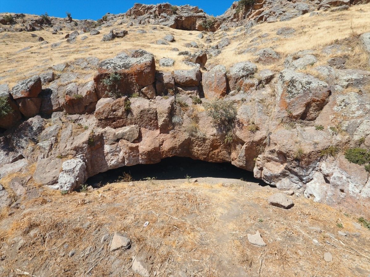 Bitlis tarihinin Paleolitik Çağ'a dayandığı belirlendi