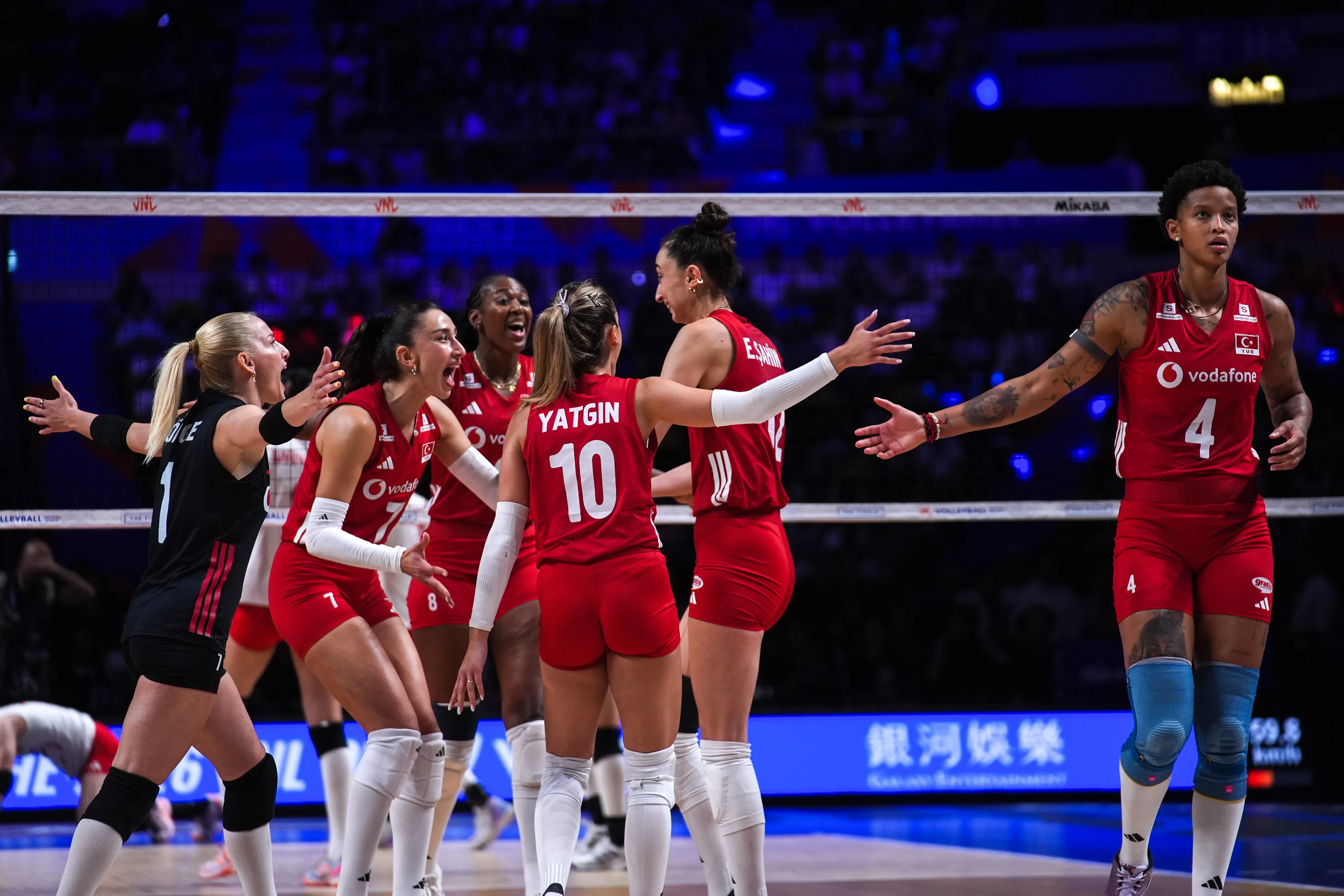Filenin Sultanları, VNL'de 3. kez finalde