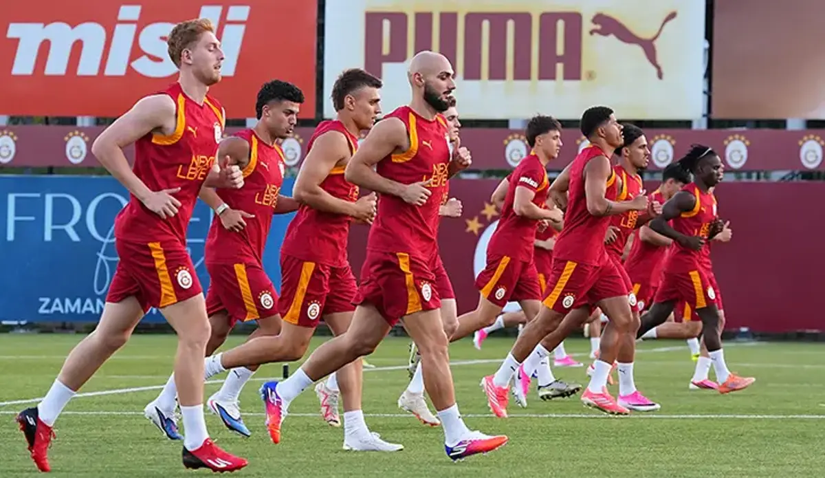 Şampiyon Galatasaray, sezonu açtı