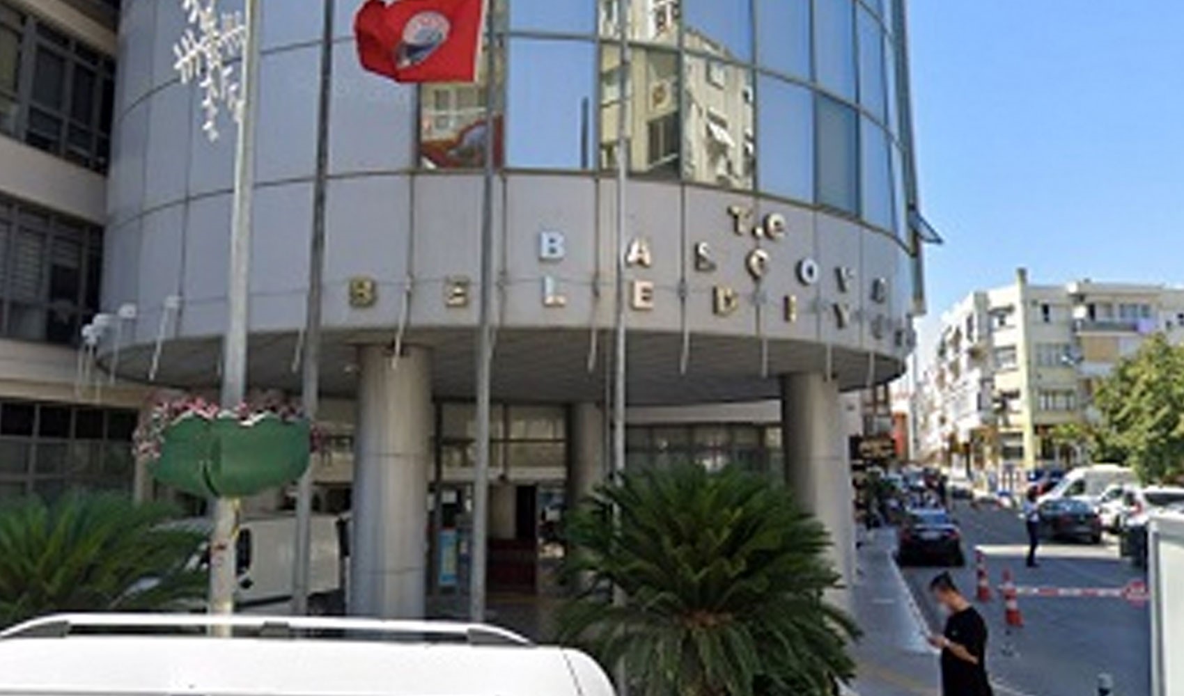 Son Dakika: İzmir'de CHP'li belediyeye operasyon! Belediye Başkanı gözaltında
