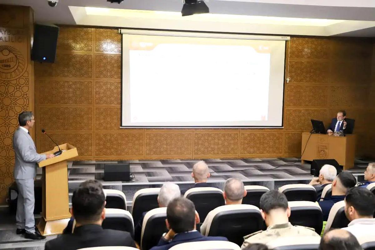 Bayburt'ta okul güvenliği tedbirleri görüşüldü