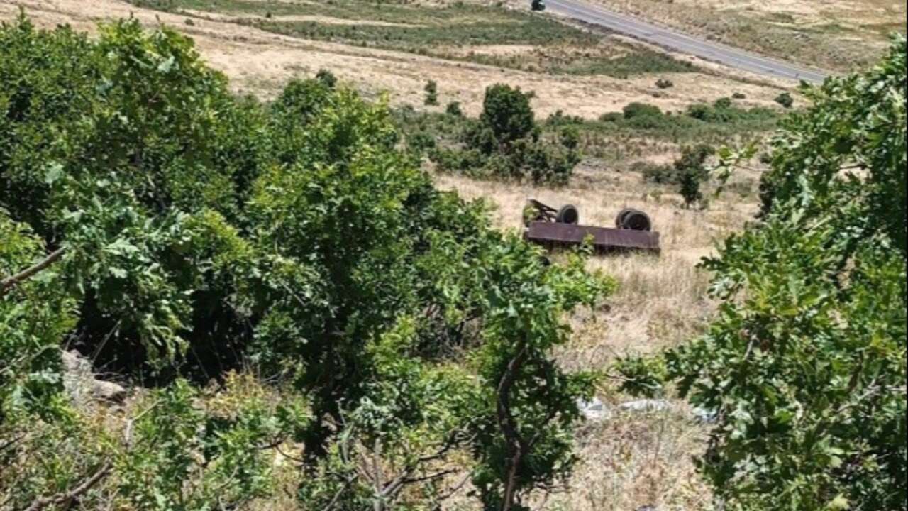 Muş'ta traktör römorku uçuruma yuvarlandı: 1 ölü, 23 yaralı