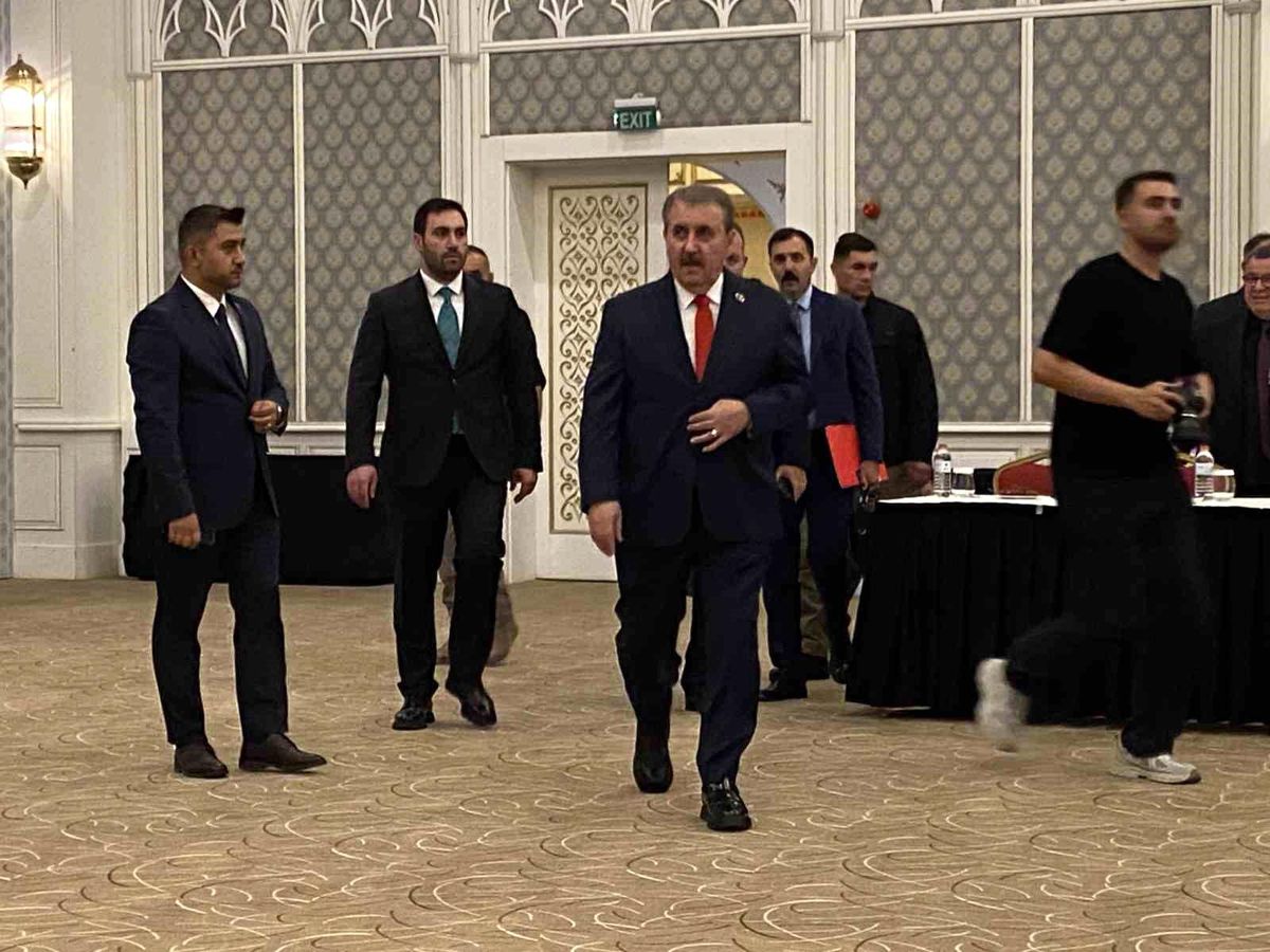 Destici: Muhsin Yazıcıoğlu davasında umutluyuz