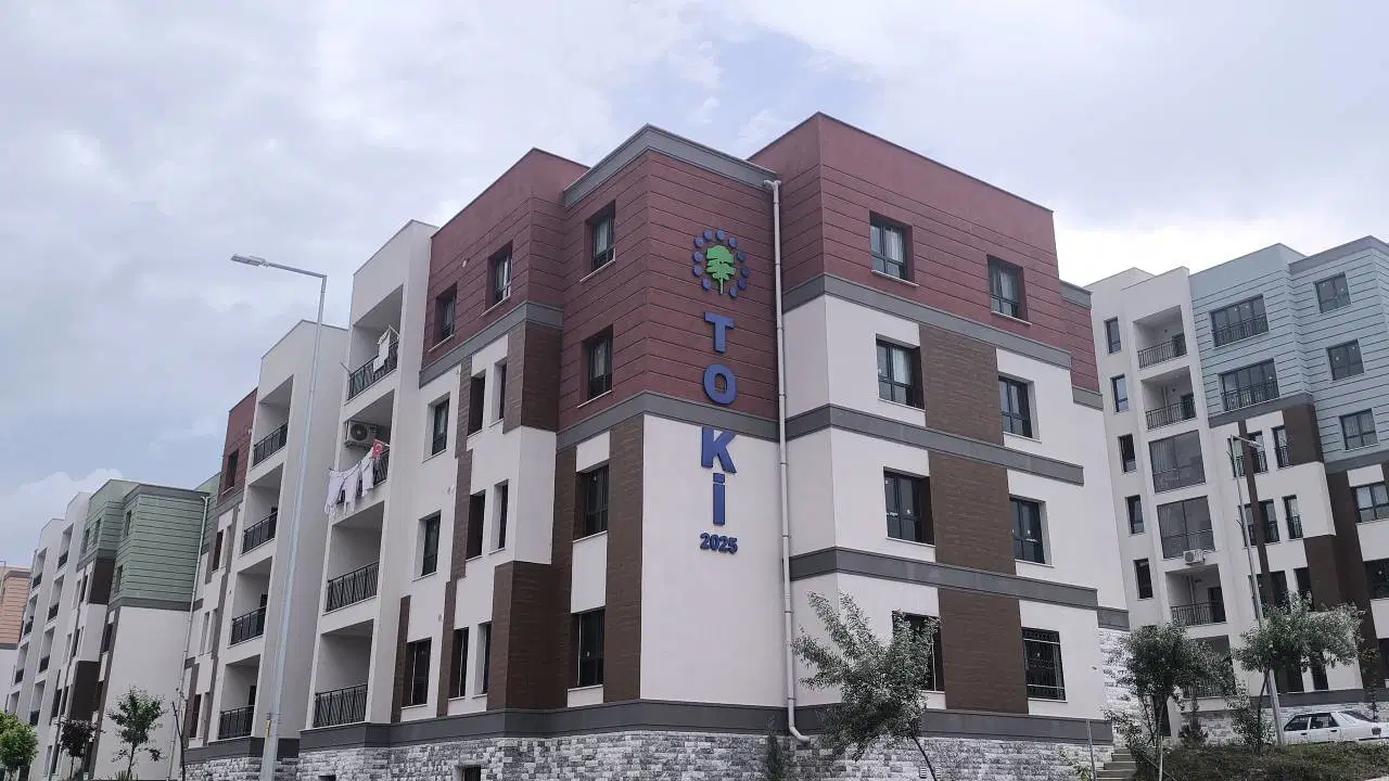 TOKİ konutları ne zaman teslim edilecek? TOKİ teslim tarihi açıklandı mı?