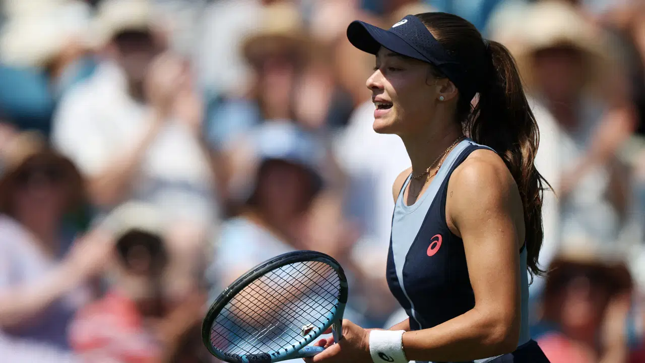 Zeynep Sönmez, Eastbourne Açık'a çeyrek finalde veda etti