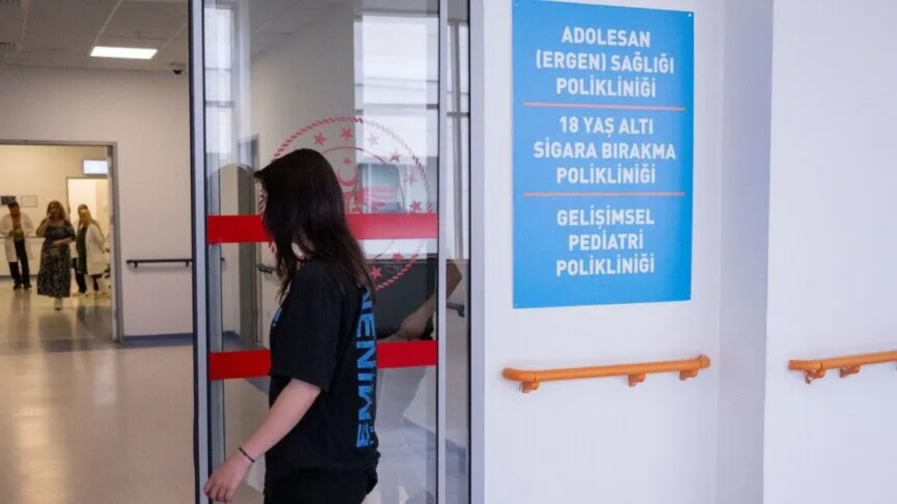 Bakanlık, çocuk ve ergenlere özel sigara bırakma polikliniği açtı