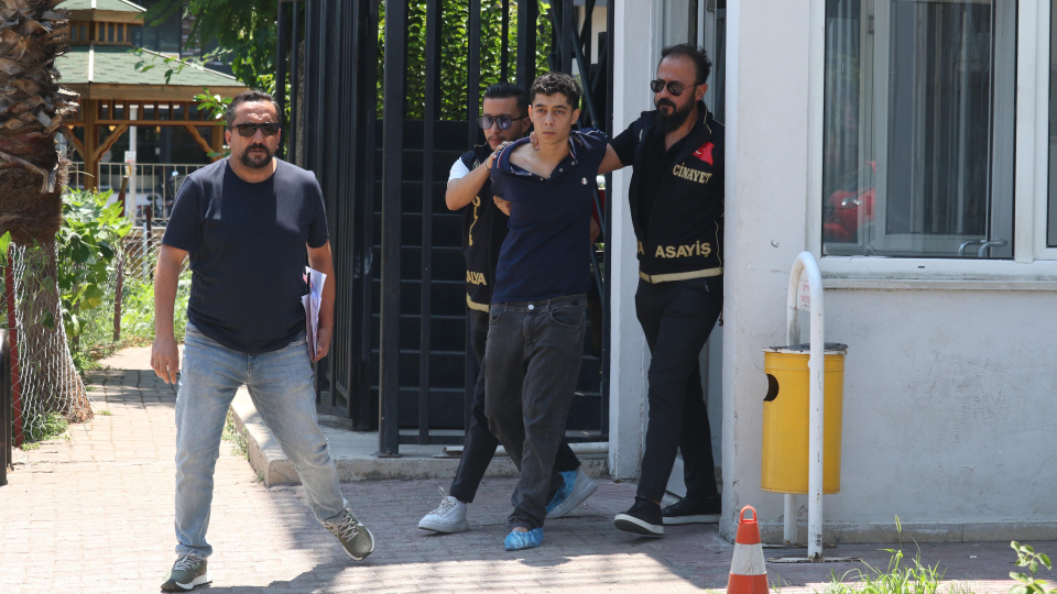 "İçine şeytan girdi" deyip, boğmaya kalkıştığı ablası 9 gün sonra öldü