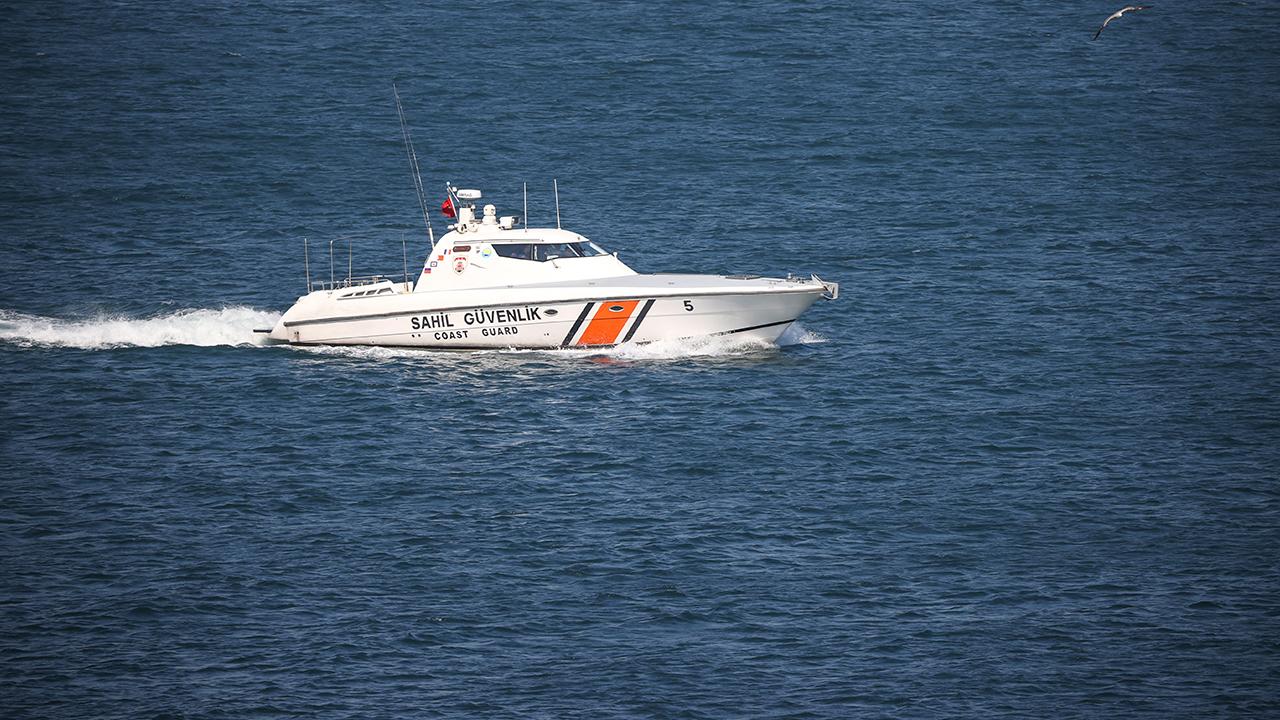 Karadeniz'de Türk bayraklı balıkçı teknesine saldırı: 1 ölü, 4 yaralı