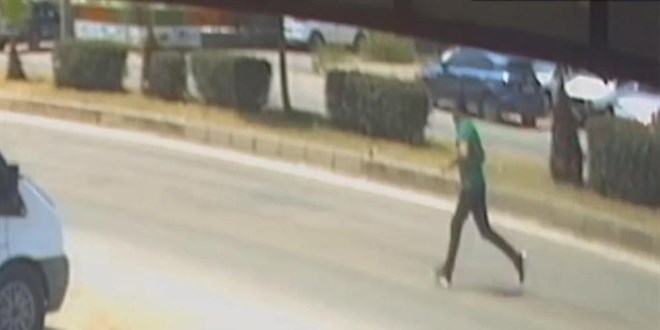 Kozan Adliyesi önünde silahlı kavga: 2 yaralı