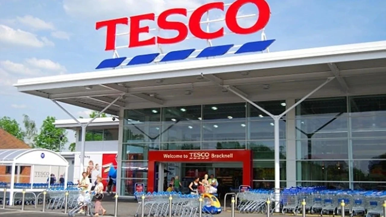 Avrupa'nın perakende devlerinden Tesco'da satış hazırlığı iddiası
