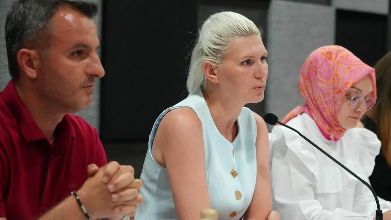 Başkan Subaşı, Çocuk Sosyal Tesislerinde görev yapan öğretmenlerle bir araya geldi