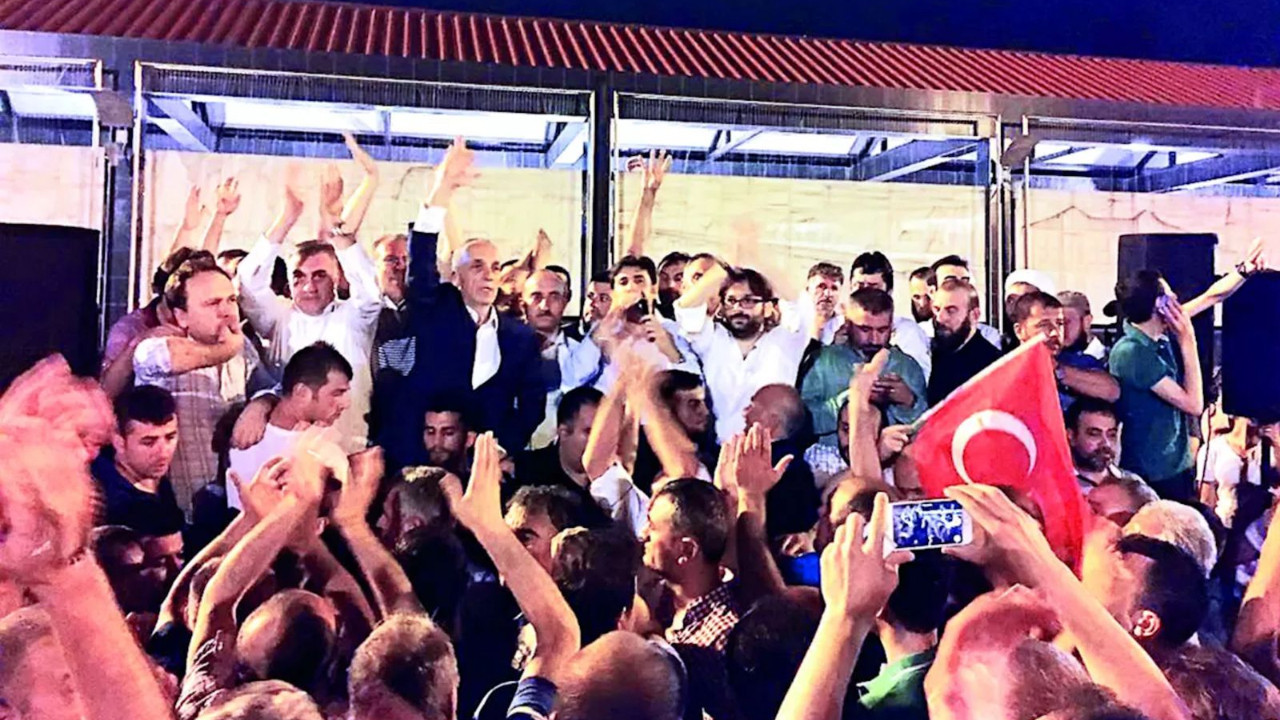 Yeni Ankara Genel Yayın Yönetmeni Hasan Taşkın yazdı: 15 Temmuz gecesi işçileri meydanlara döken o tarihi çağrı
