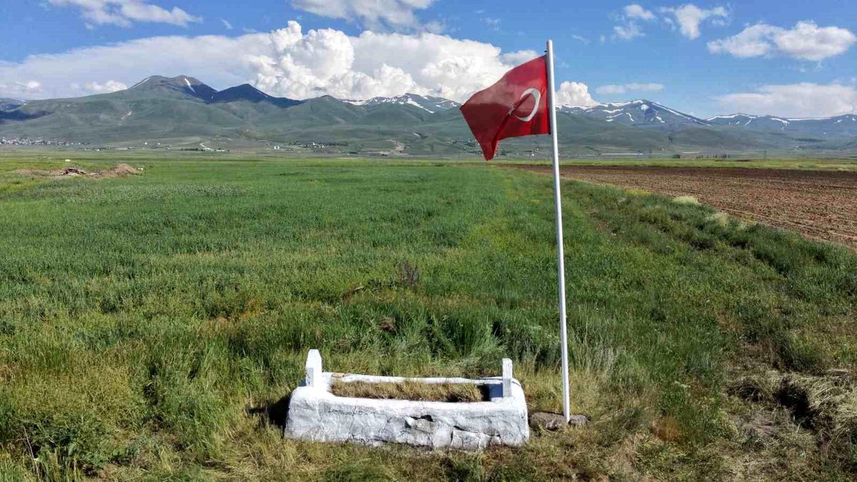 149 Yıllık Sessiz Nöbet: ‘Garip Mezar’ Gün Yüzüne Çıkarıldı