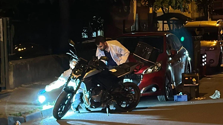 Sultangazi'de çalıntı motosikletli silahlı saldırı: 1 ölü, 1 yaralı