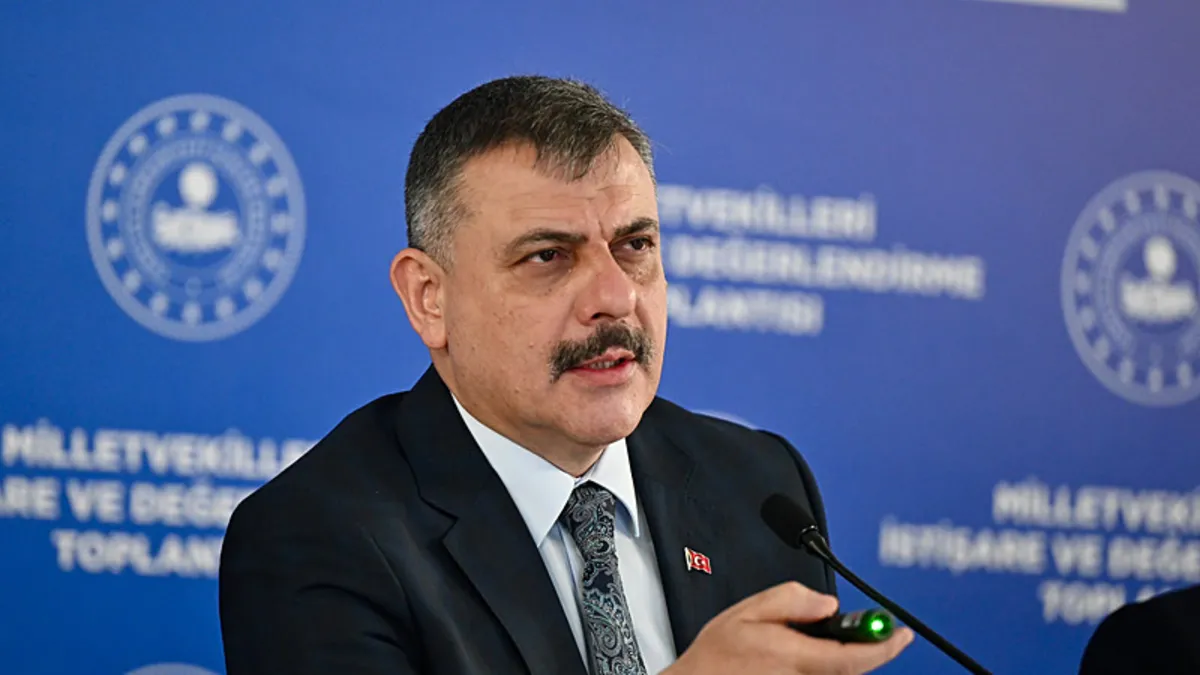 SON DAKİKA… İçişleri Bakanı Çiftçi’den uyuşturucu operasyonu açıklaması: Ünlü ünsüz ayrımı yapmıyoruz