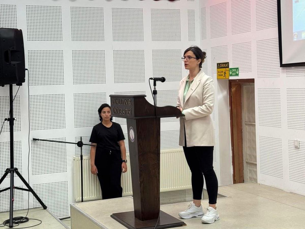 Emet MYO'da "Sağlıkta Kariyer Sohbetleri" etkinliği düzenlendi