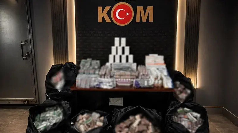 Fatih'te kaçak tıbbi ilaç operasyonu: 2 gözaltı