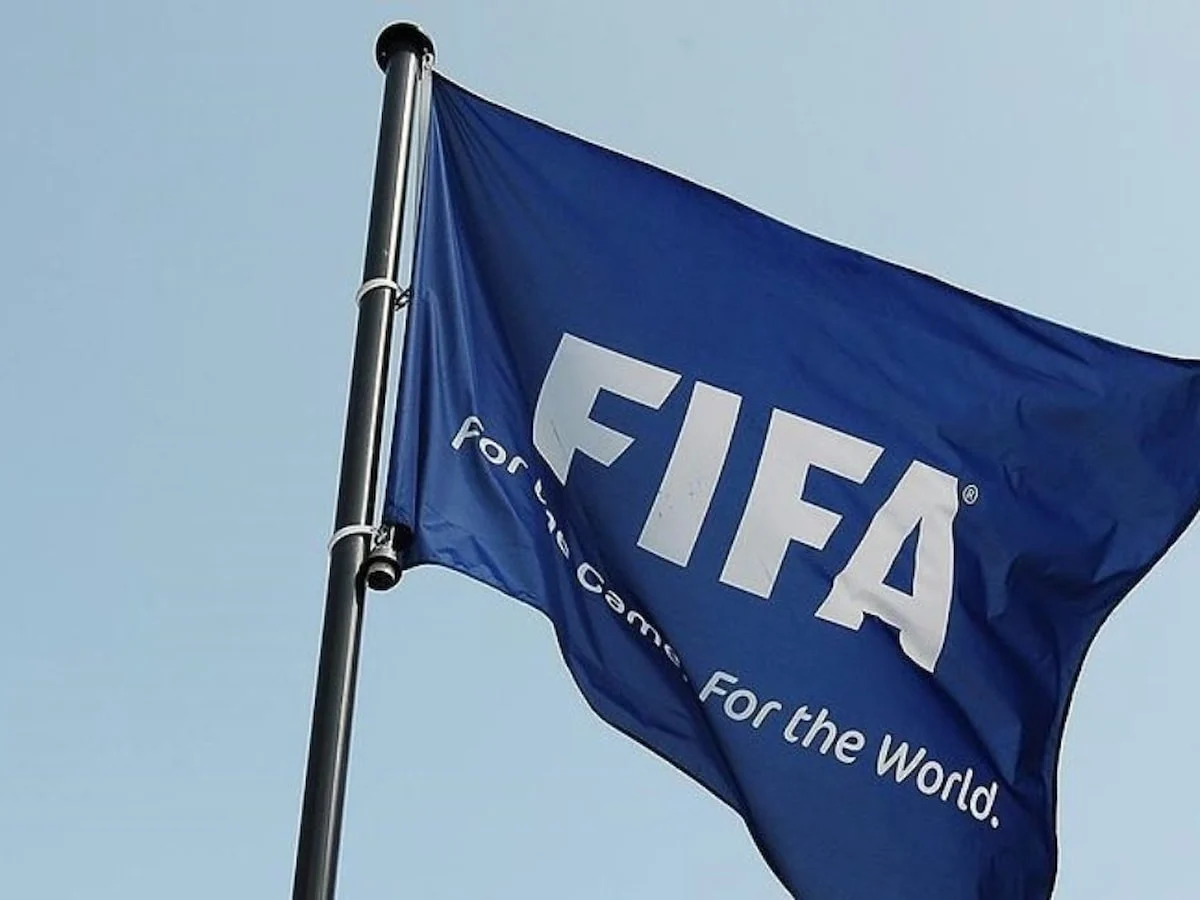 FIFA'dan 3 Türk kulübüne transfer yasağı!