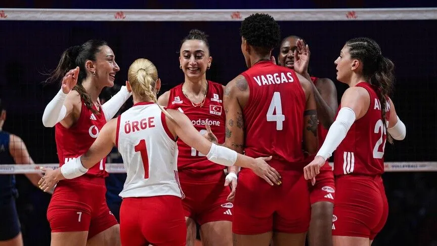 A Milli Kadın Voleybol Takımı, Milletler Ligi'nde şampiyon oldu