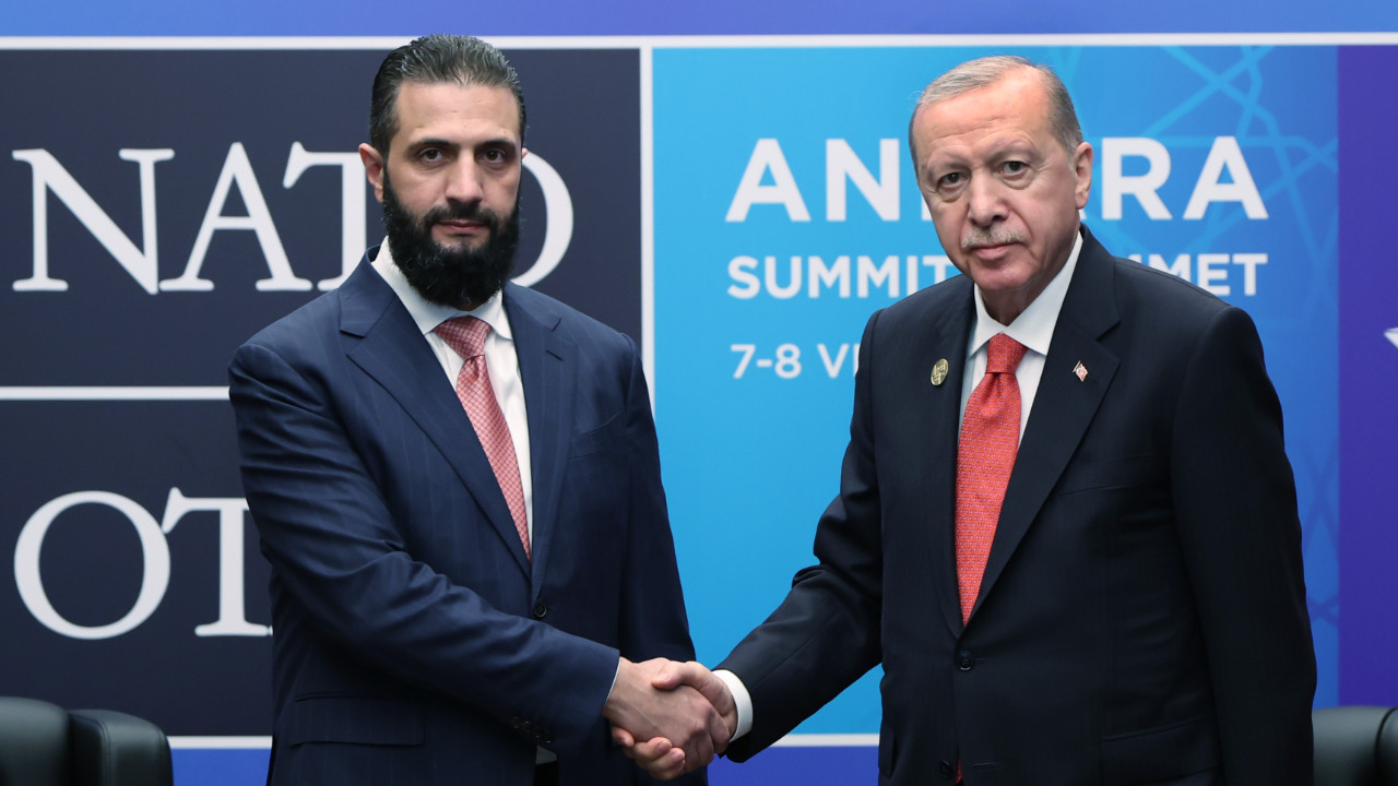 Cumhurbaşkanı Erdoğan Suriye Cumhurbaşkanı Şara ile görüştü! Masada hangi başlıklar vardı?