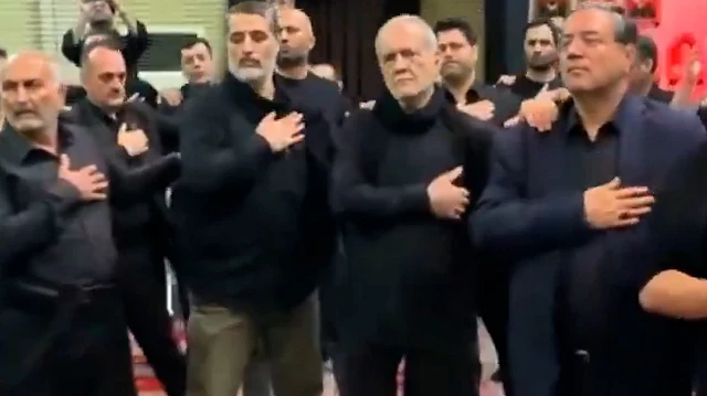 Pezeşkiyan Urmiye'de Aşura matemine katıldı: Türkçe ağıtlar eşliğinde yas tuttu