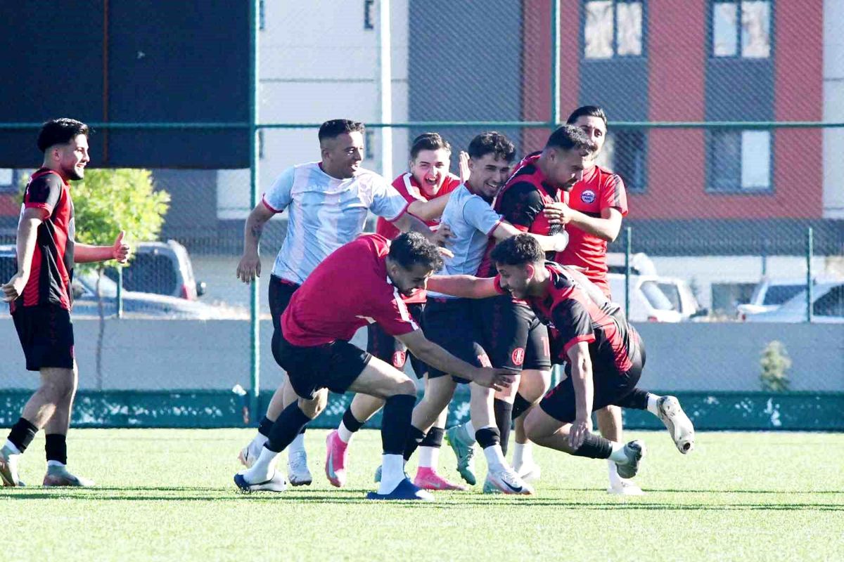 Ambar Kızılırmakspor şampiyon