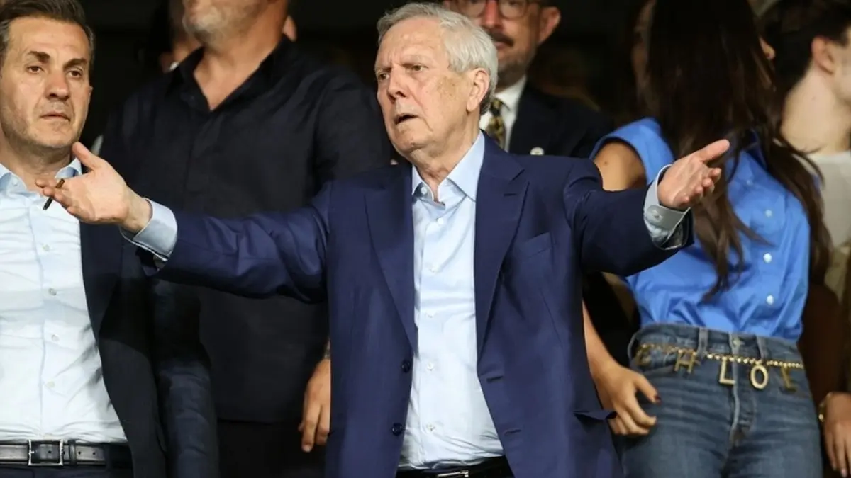 Aziz Yıldırım onu istemedi! Saran'ın beğenisi olay oldu
