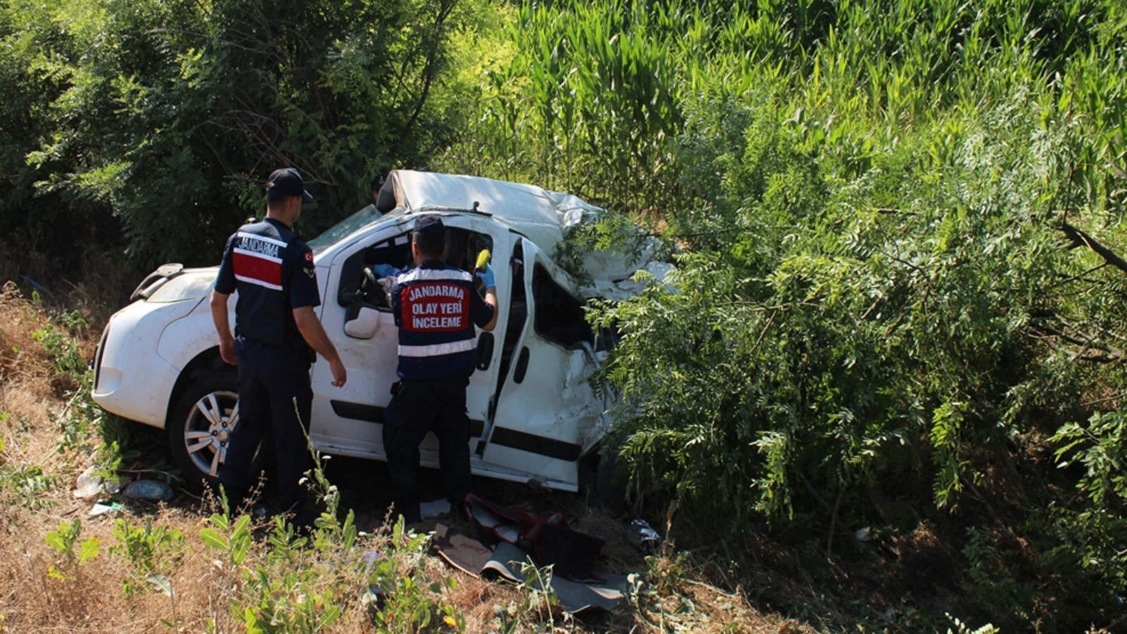 Düğün dönüşü kahreden kaza: 3 ölü, 1 yaralı