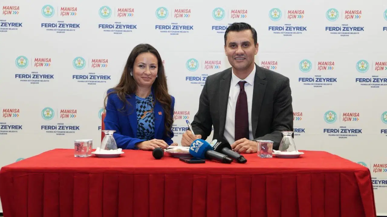 Muhittin Böcek’e tepki: Bir insanın hatırasına saldıracak kadar mı alçaldınız?
