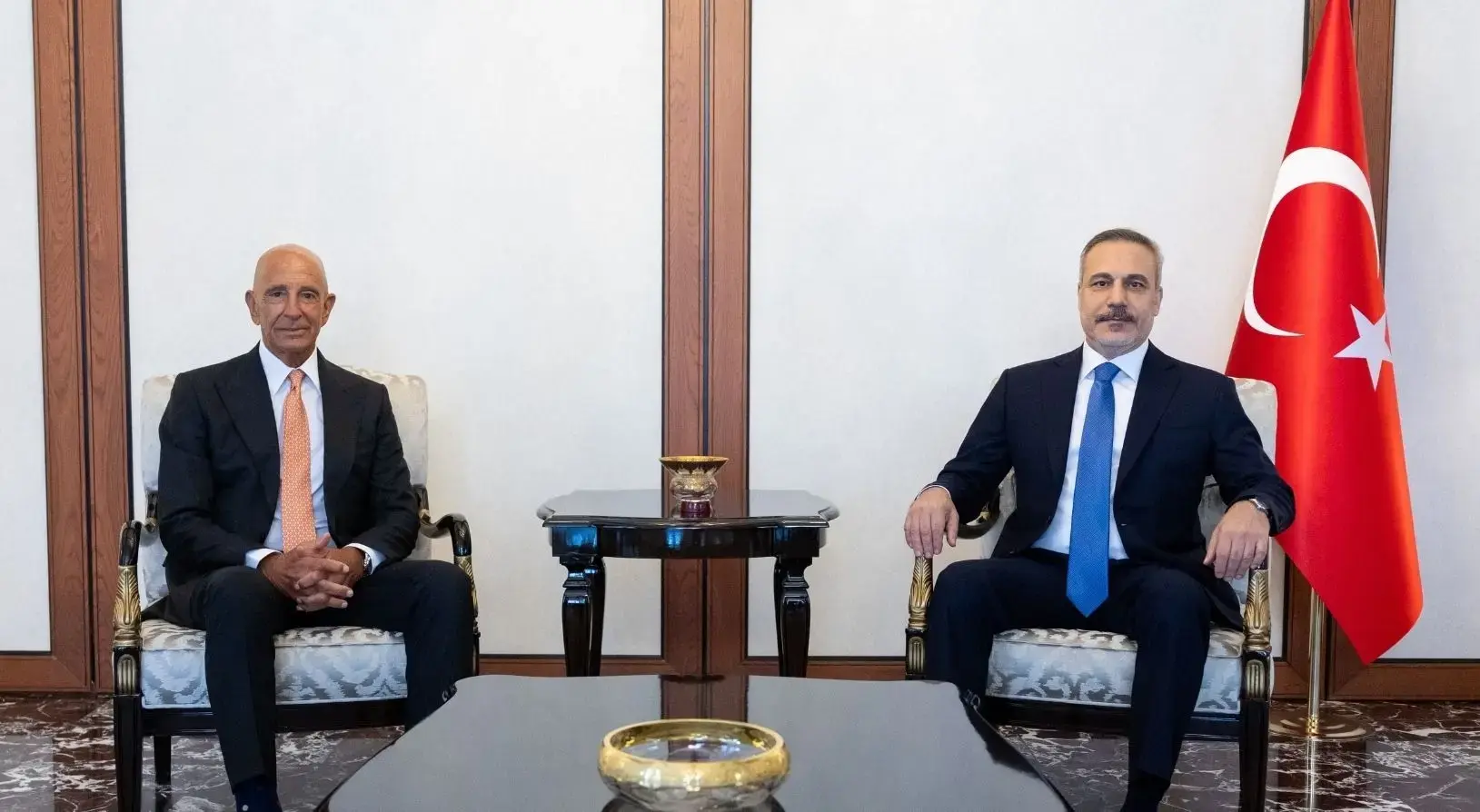 Dışişleri Bakanı Hakan Fidan, ABD'nin Ankara Büyükelçisi Barrack'ı kabul etti