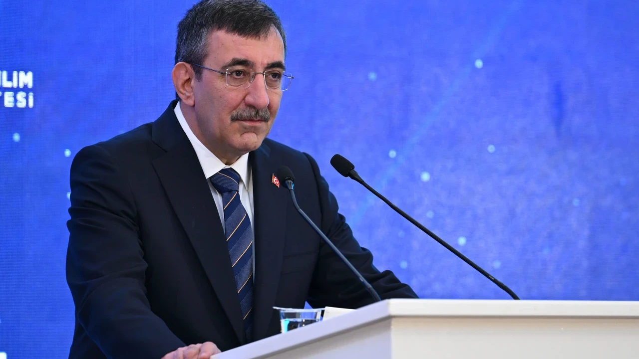 Yılmaz: Enflasyonla mücadele güç kazanacak, dışsal etkiler geçici