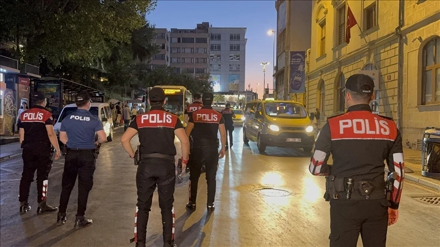 İstanbul kent genelinde helikopter destekli ‘Huzur İstanbul' denetimi