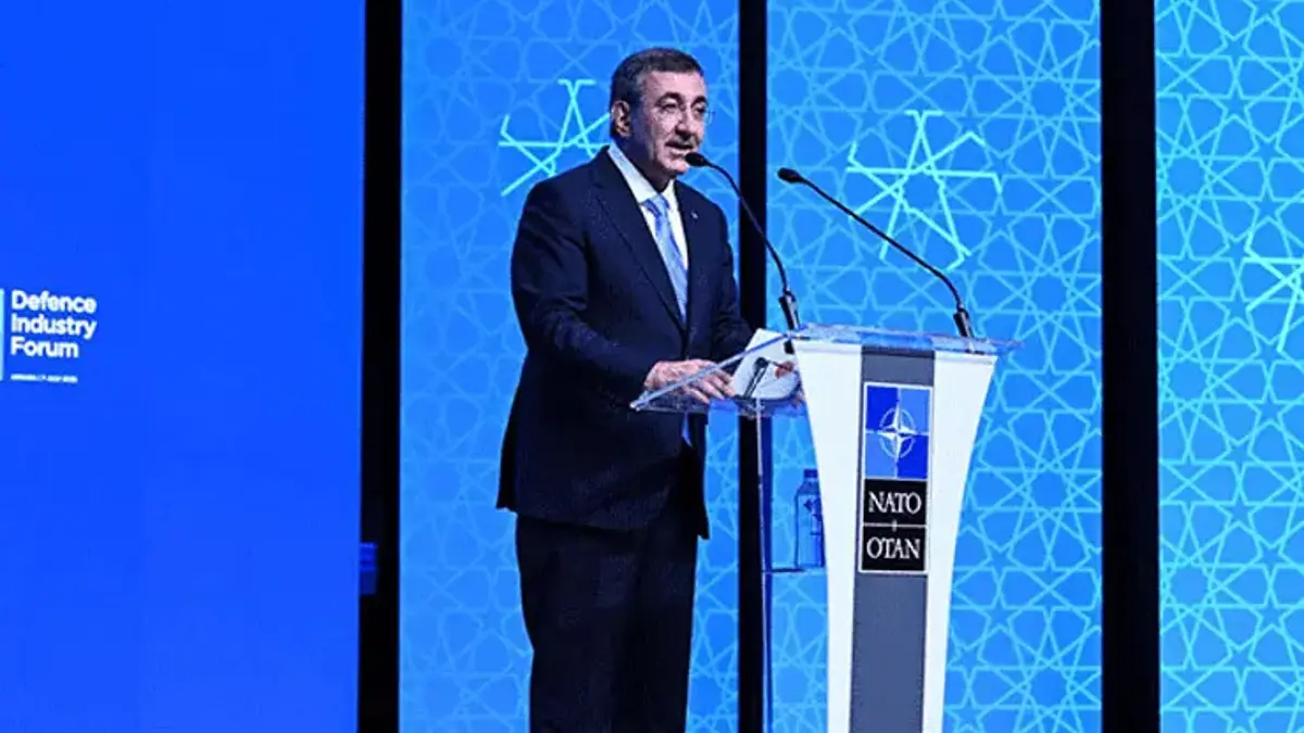 Cumhurbaşkanı Yardımcısı Yılmaz: Müttefikler arasındaki kısıtlamaları ve yaptırımları masadan temizlemeliyiz