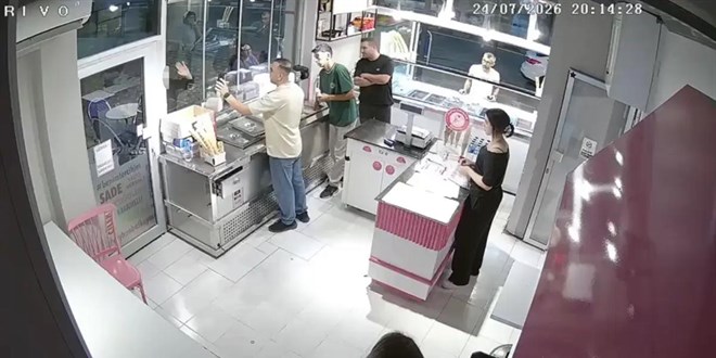 Önce el salladı sonra kurşun yağdırdı