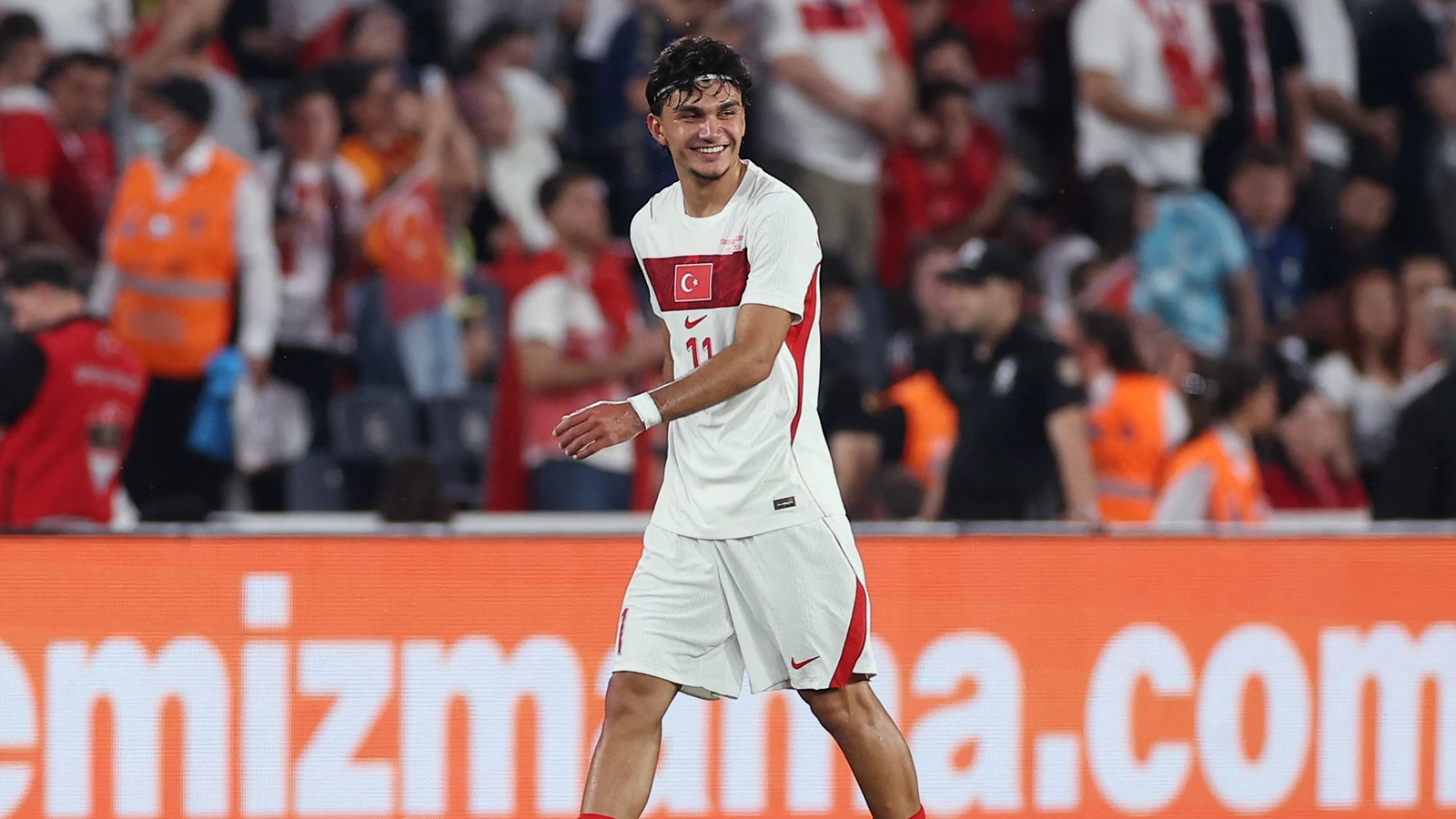 Eintracht Frankfurt'un Can Uzun için Galatasaray'dan istediği rakam belli oldu