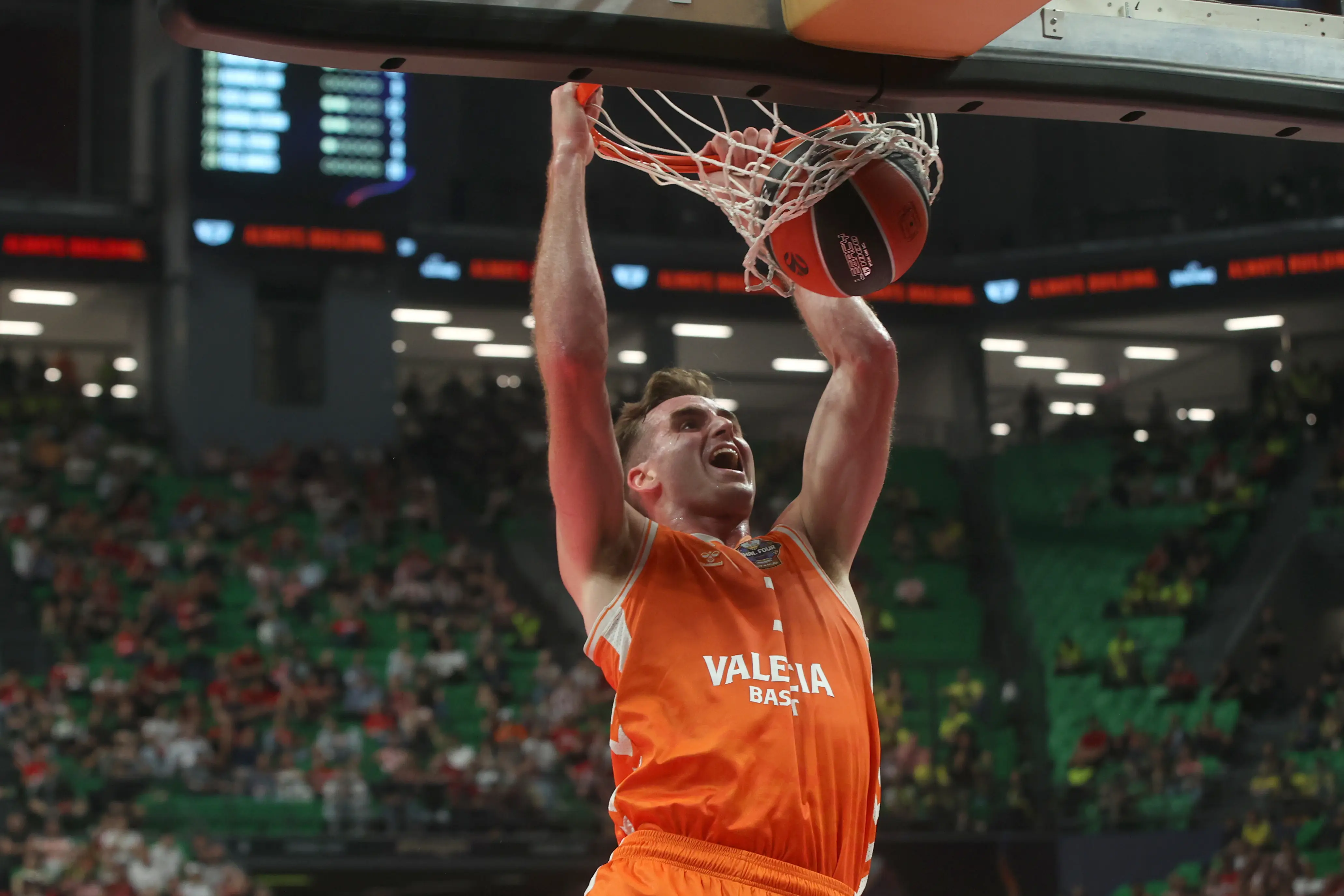 Valencia Basket, İspanya'da şampiyonluğa ulaştı