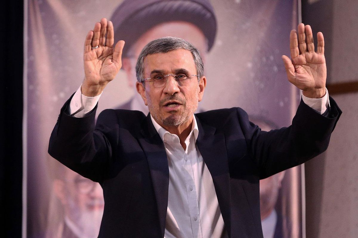 İsrail'in İran'ın başına eski Cumhurbaşkanı Ahmedinejad'ı getirmeye çalıştığı ancak başarısız olduğu öne sürüldü