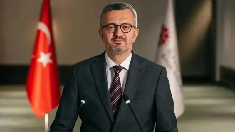 İletişim Başkanı Duran, Srebrenitsa Soykırımı'nda hayatını kaybedenleri andı
