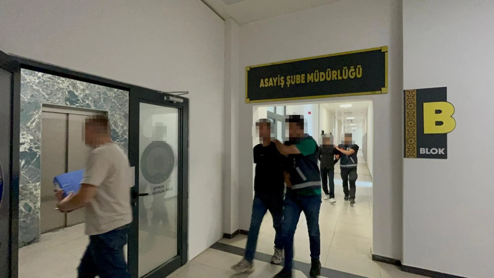 Kocaeli'de beyaz eşya hırsızları tutuklandı