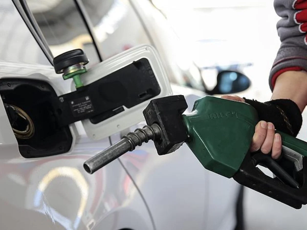 Benzine indirim geliyor
