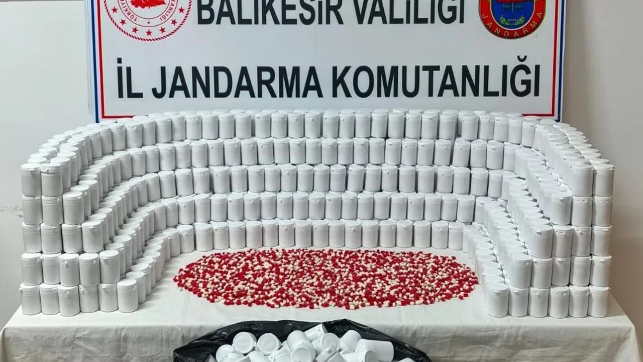 Balıkesir'de dev narkotik operasyonu: 78 bin uyuşturucu hap ele geçirildi