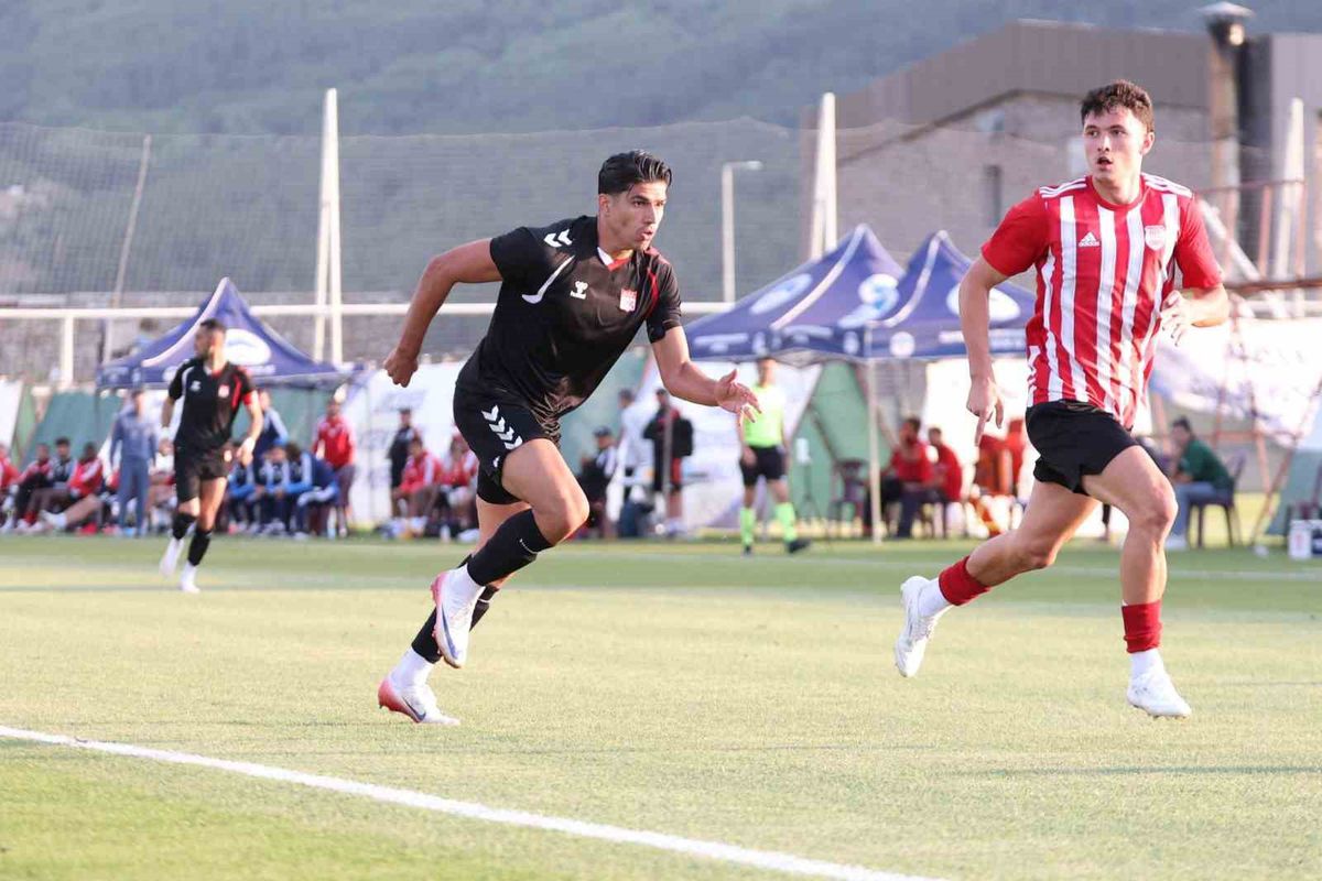Sivasspor ve Pendikspor golsüz berabere