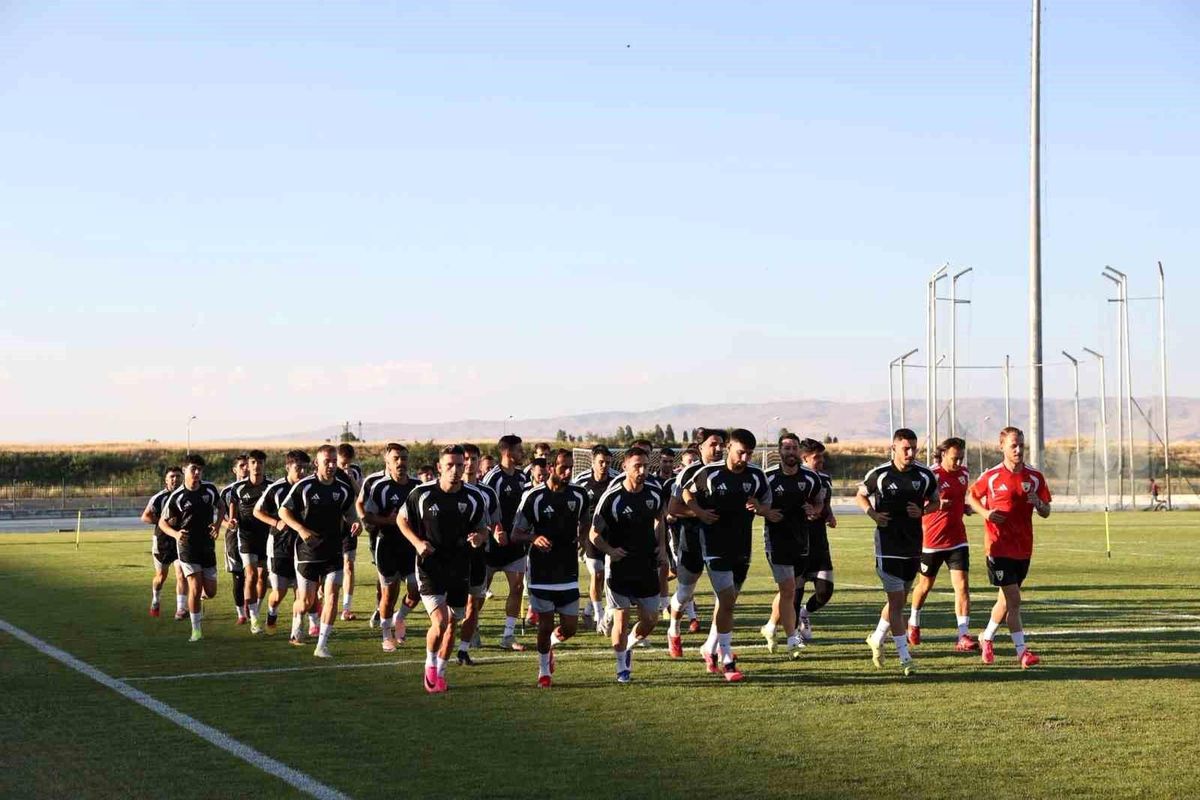 Muşspor sezonu açtı
